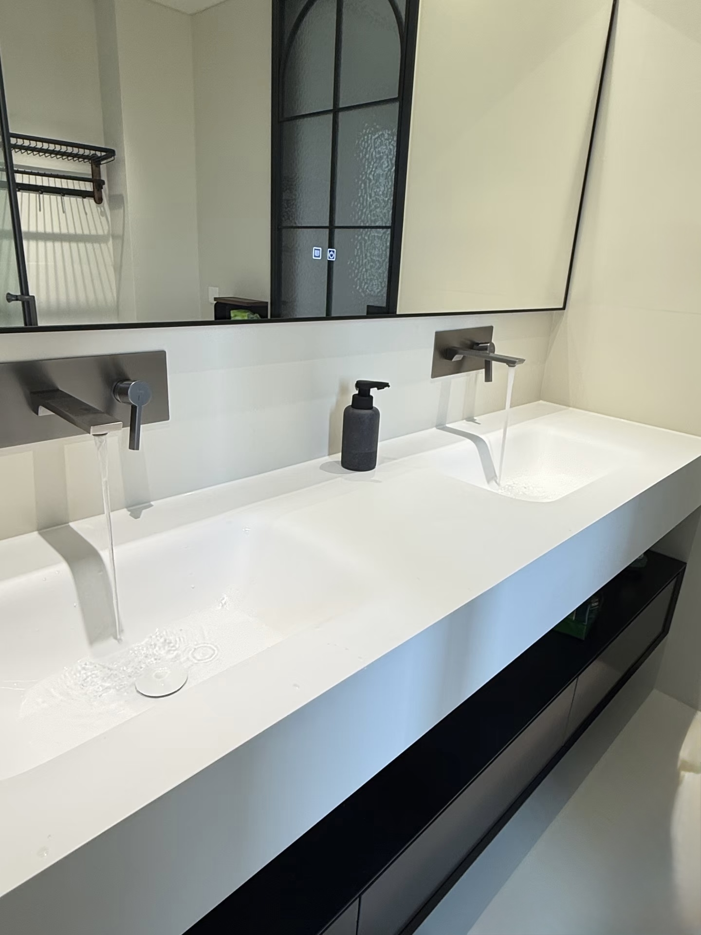 Lave 94.49 in double basin custom vanity with twin integrated sintered stone bowls and 5.91 in fascia, installed in London